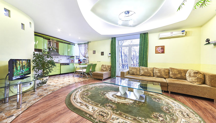 Luxury Chisinau accommodation: 3 rooms, 2 bedrooms, 70 m²
